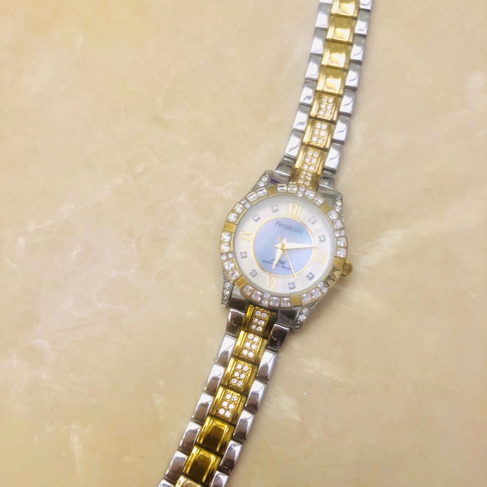 Women’s Bling Watch 💎